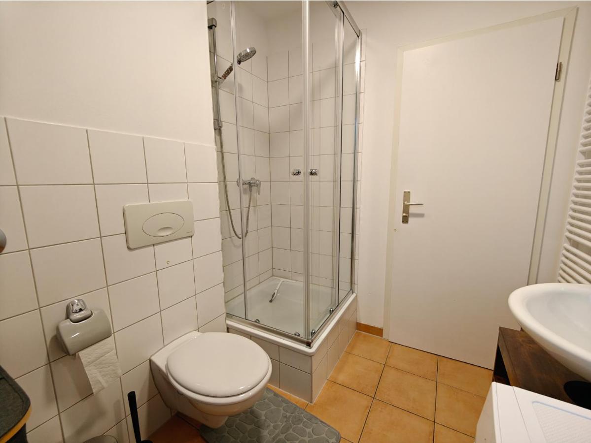 2Br Apartment, Parking, Wi-Fi, Tv In Berlin Karow Экстерьер фото