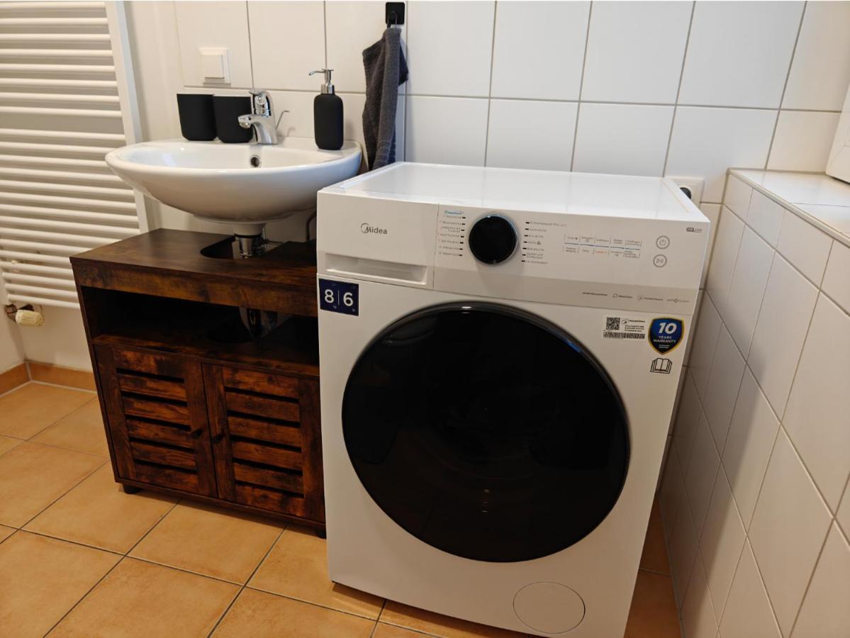 2Br Apartment, Parking, Wi-Fi, Tv In Berlin Karow Экстерьер фото